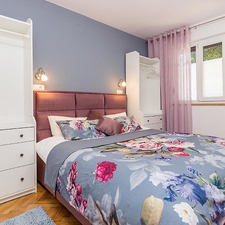 Porec Twins Apartment Eksteriør billede
